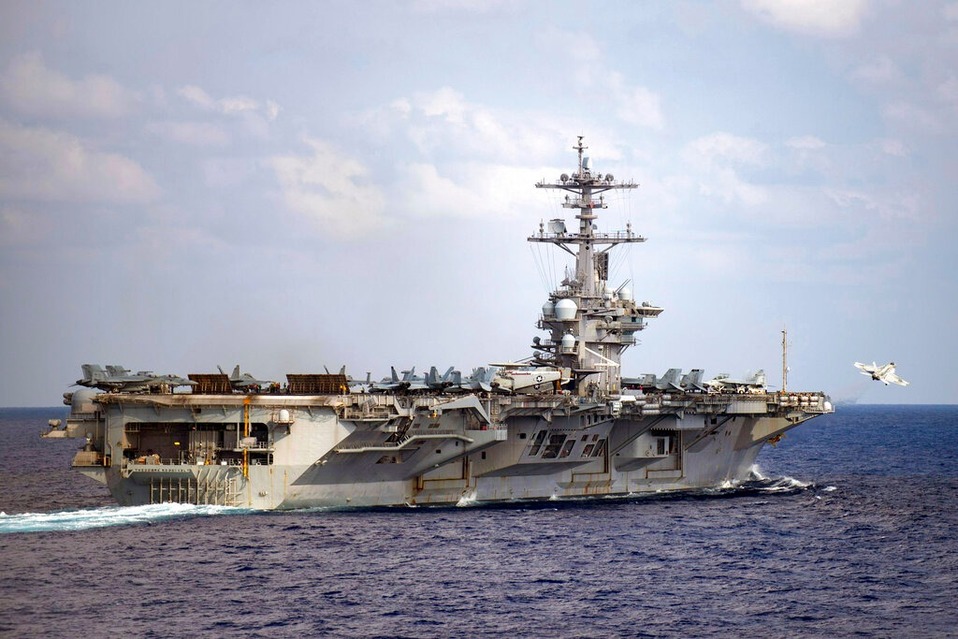 El portaaviones Theodore Roosevelt de la Armada de Estados Unidos. (AP)