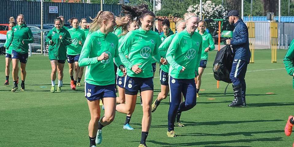 Wolfsburgo Femenil es el equipo líder del torneo (Twitter: @VfLWob_Frauen)