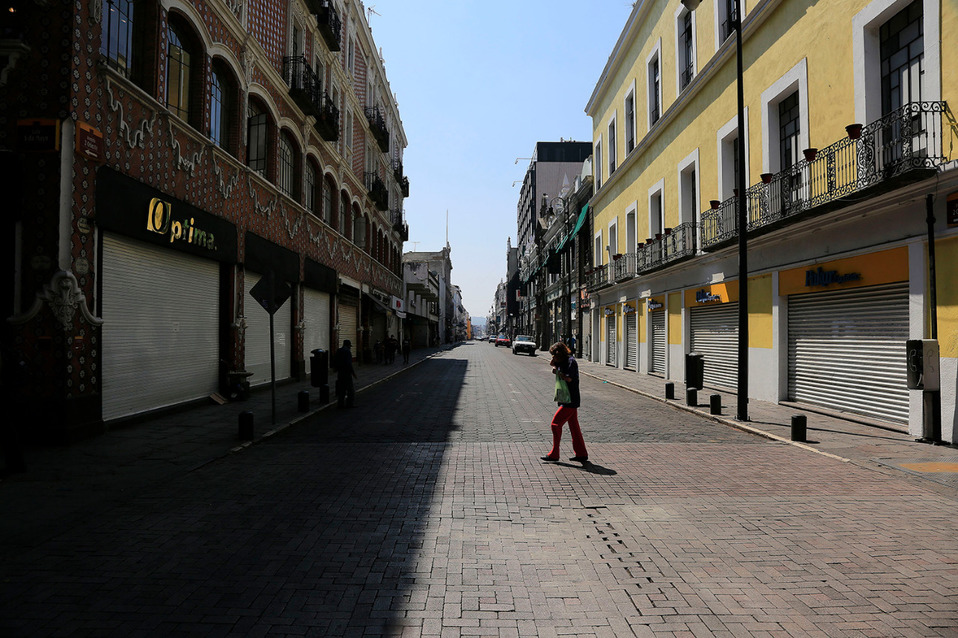 Continúa el cierre de negocios en el centro histórico, actualmente 600 más se encuentran en riesgo. (Andrés Lobato)