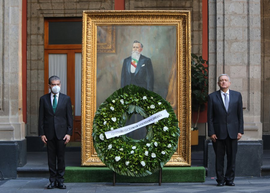 El Presidente y el gobernador de Coahuila montaron guardia de honor (@lopezobrador_)