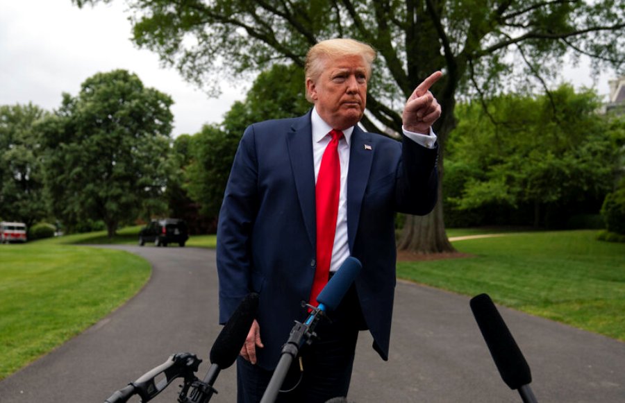 Trump culpó a Rusia por la decisión. (AP)
