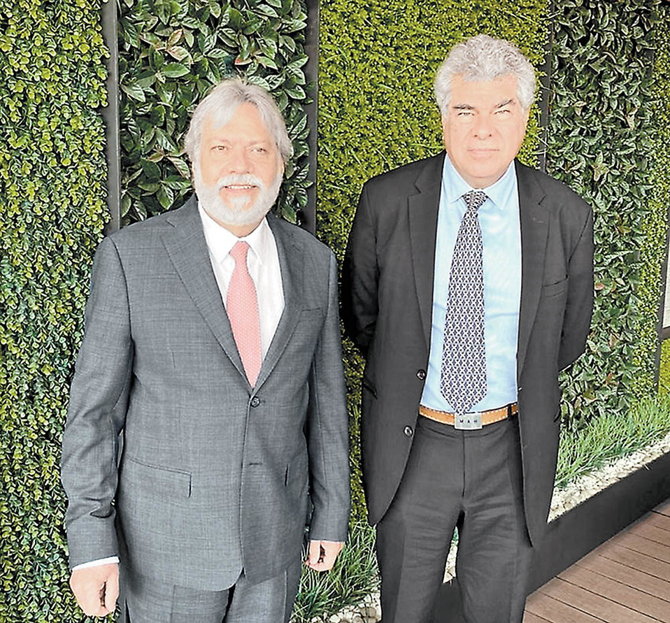 Los dueños del conglomerado nacional juegan en las grandes ligas. (Especial)