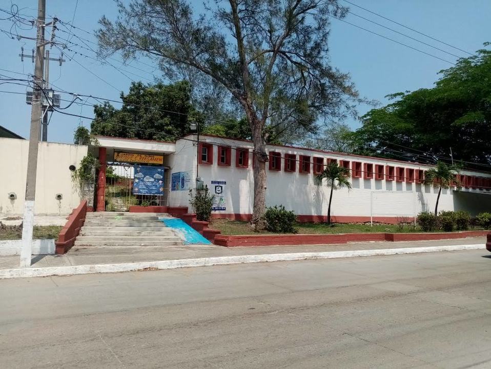 Roban kinder de Tampico "Enrique C. Rébsamen".