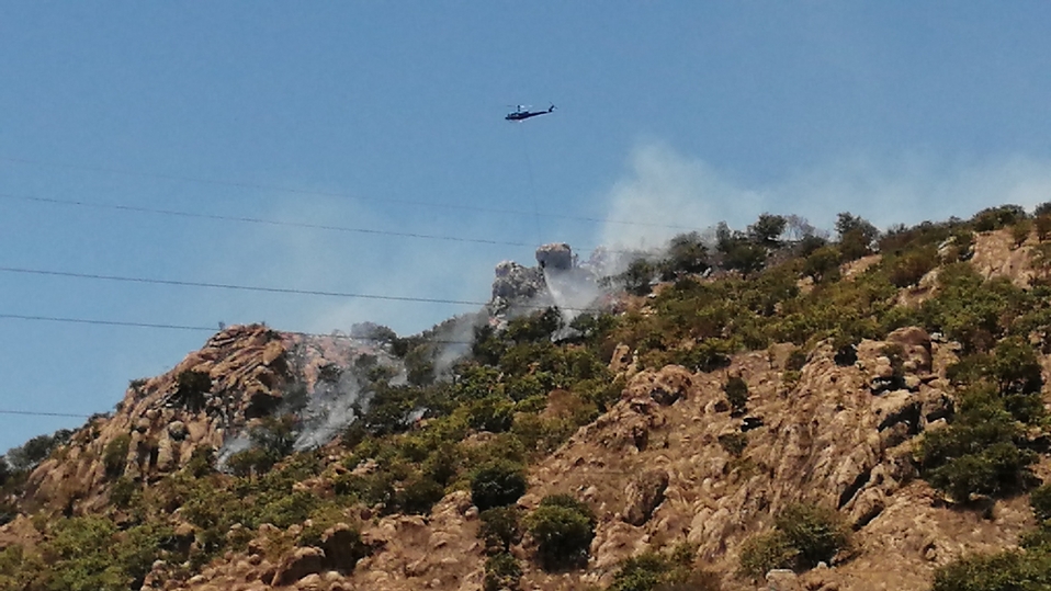 El fuego consumió algunas hectáreas de árboles en el parque de El Diente (Juan Carlos Munguía)