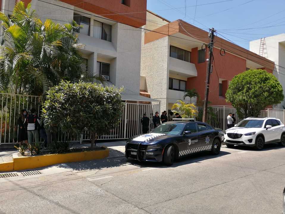 Aparentemente, los vecinos escucharon por la madrugada a la joven pareja discutir (Juan Carlos Munguía)