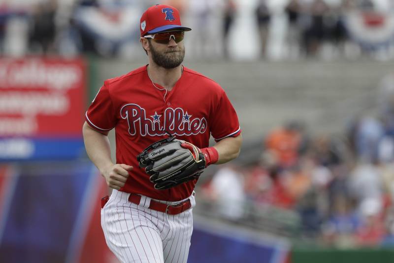 Bryce Harper, uno de los jugadores con mejor pago salarial (AP)