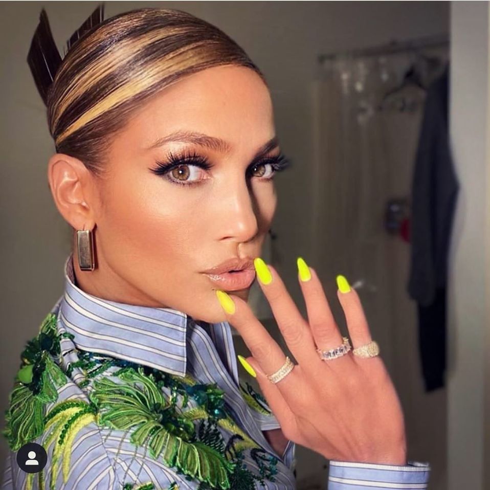 Jennifer Lopez dice estar desconsolada por aplazar su boda (Instagram).