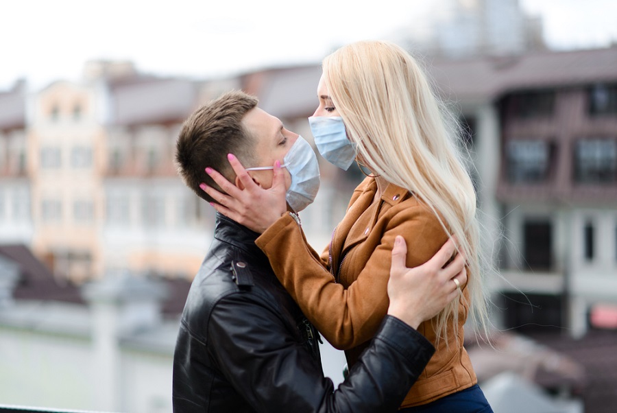 Las parejas danesas podrán verse si comprueban su relación (Shutterstock).