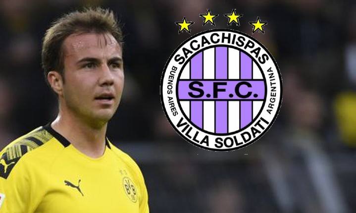 Sacachispas invita a jugar a Mario Götze (AFP)