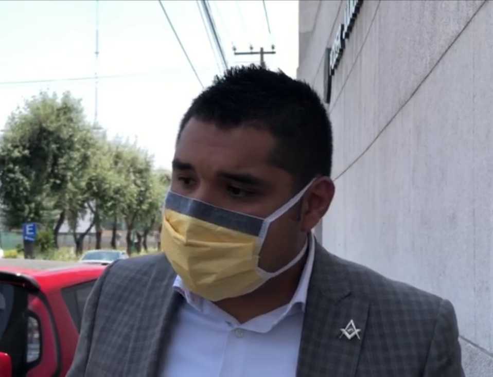 "Están asignando a médicos de diversas especialidades a otras que no están dedicadas al covid-19. (Especial)