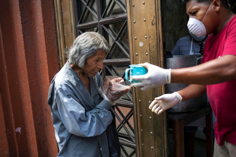El cálculo no incluye a Venezuela, donde una de cada tres personas pasó hambre el año pasado. (AP)