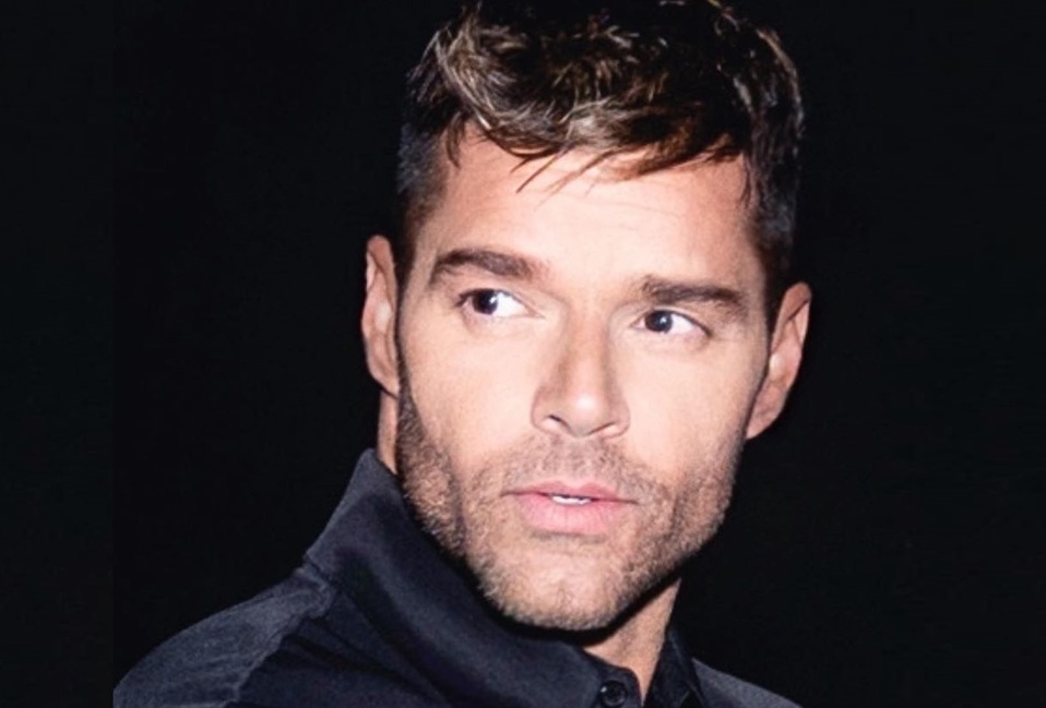 El cantante colaboró con talentos como Residente, Sting y Bad Bunny (Instagram: @ricky_martin).