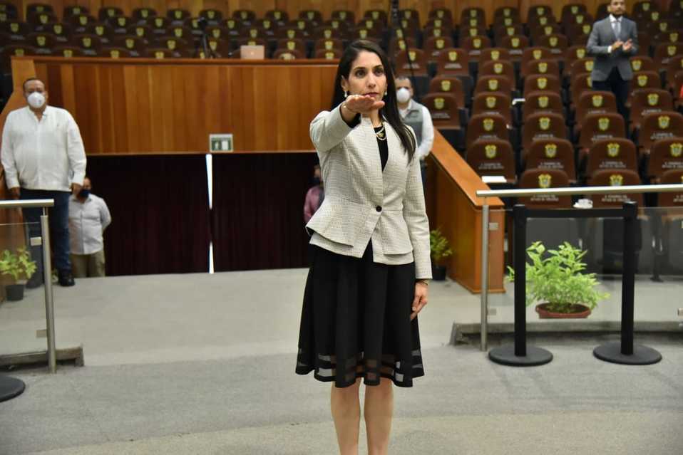 Verónica Hernández fue elegida como fiscal del estado.