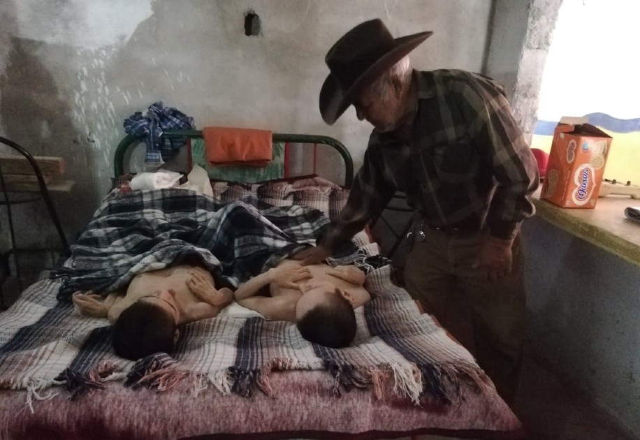 Sergio y Francisco no emiten palabras, sin embargo cada balbuceo es reconocido por Francisco. (Jorge Maldonado)
