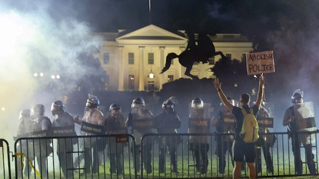 La Casa Blanca apaga sus luces tras protesta y caos