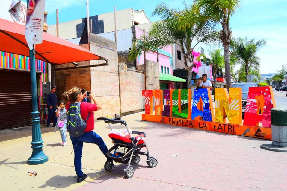 Algunos delos habitantes aprovecharon para pasear por la ciudad. (Said Betanzos)