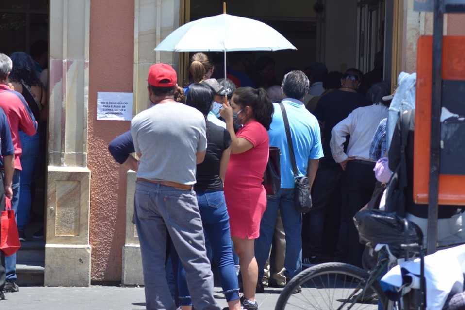 El gobierno federal considera a Aguascalientes en rojo, pero el mandatario estatal, Martín Orozco, puso el semáforo en amarillo. (Foto: Liberto