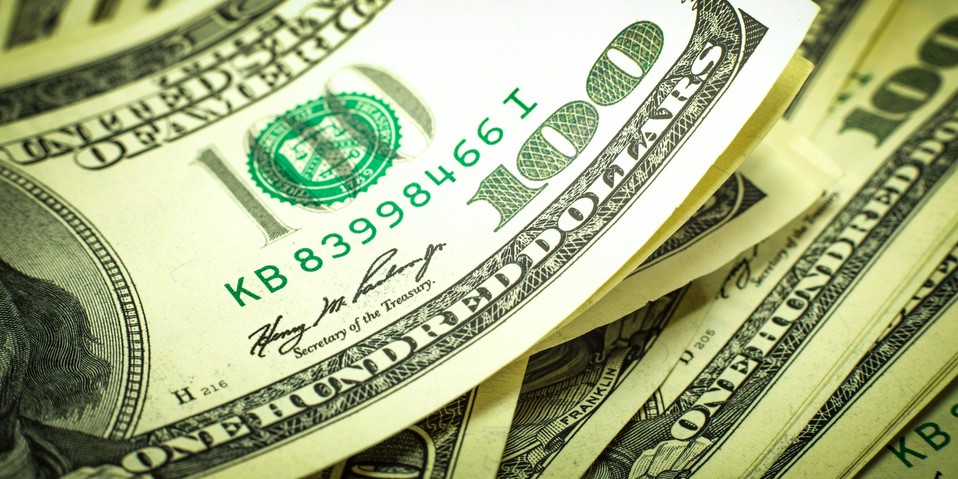 dolar tipo de cambio (Shutterstock)