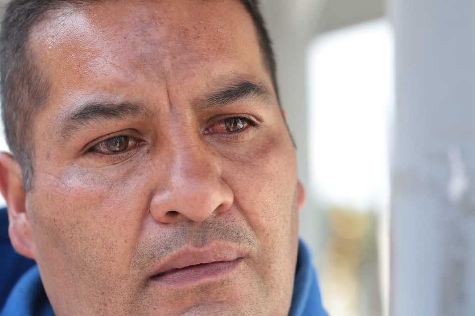 "Al menos sale para la comida del día, mi hijo me acompaña y vende mazapanes". (Tania Contreras)