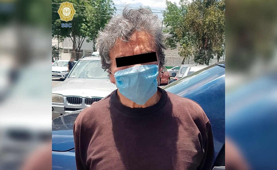 El hombre fue detenido por elementos de la policía en el Barrio San Pablo, alcaldía Iztapalapa. (Especial)