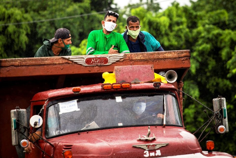 Las autoridades cubanas mantienen una estricta medidas de confinamiento, con cierre de fronteras, incluso provinciales y suspensión de clases, entre o