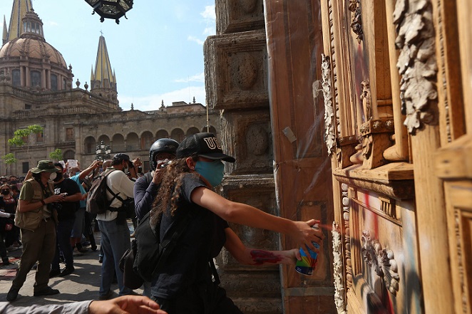 Finaliza sin detenidos tercer día de protesta por Govanni López (Fernando Carranza)