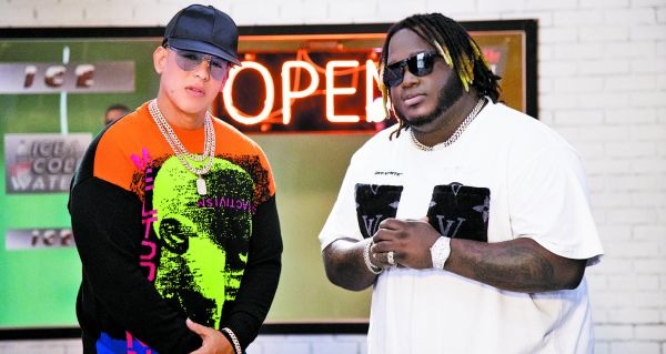 El compositor panameño Sech presentó “Confía”, junto a Daddy Yankee, uno de los éxitos del momento. Especial