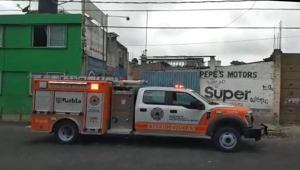 Protección Civil Municipal realizó los trabajos correspondientes de mitigación de riesgos para evitar otra explosión. (Especial)