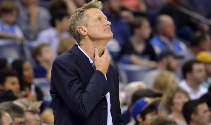 Steve Kerr, entrenador de los Golden State Warriors (AP)