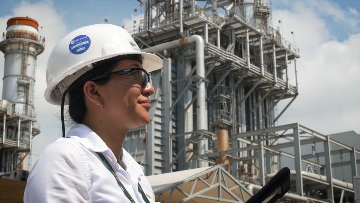Selene Jerezano ocupa el puesto de supervisora del equipo de Revisiones de Turbinas en Iberdrola México; es la primera mujer a escala global que ocupa