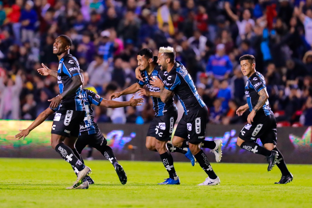 Gallos Blancos de Querétaro (Imago7)