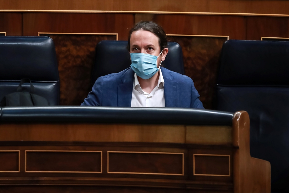 El vicepresidente de Derechos Sociales, Pablo Iglesias, celebró la aprobación. (AFP)