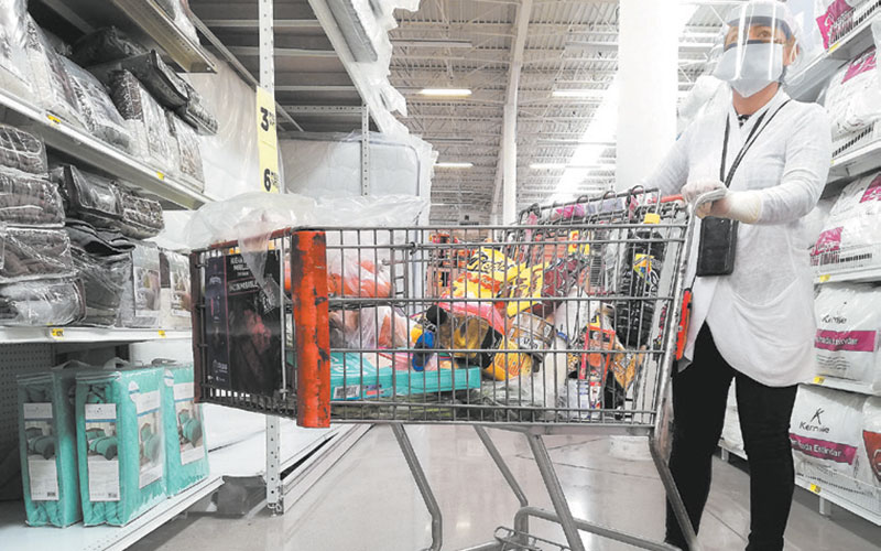 Se hizo un comparativo con un supermercado. (EDUARDO MENDIETA)