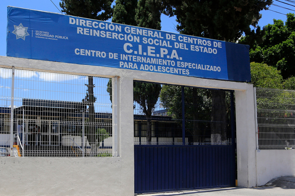 De acuerdo a los datos son 12 los adolescentes que fueron trasladados del Ciepa.(Andrés Lobato)