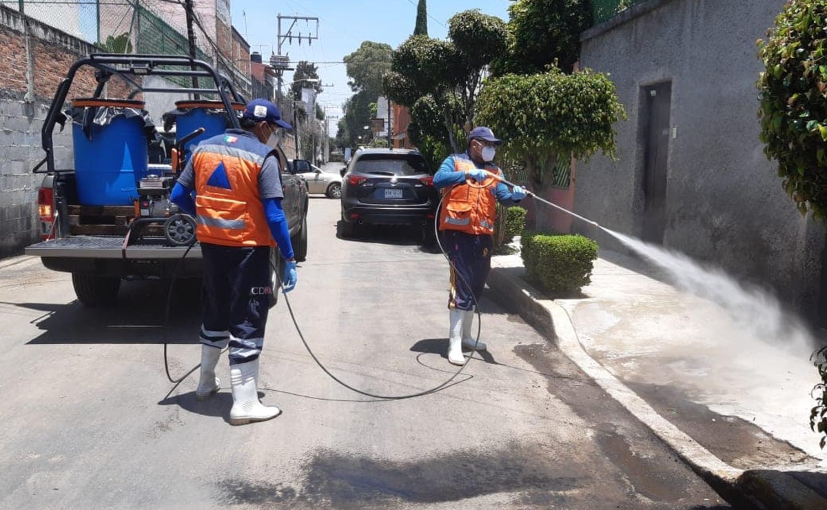La alcaldía también realiza limpieza para evitar contagios de coronavirus covid-19. (Especial)