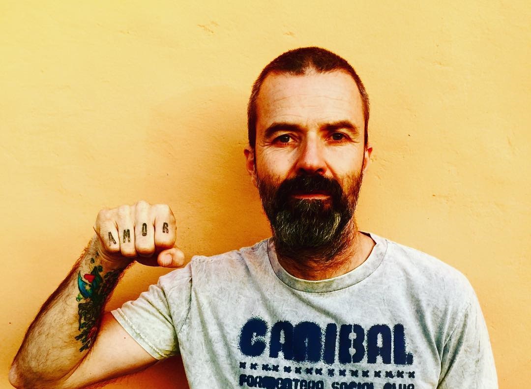 El vocal de la banda falleció debido a un cáncer que padeció mucho años (instagram @jarabeoficial).