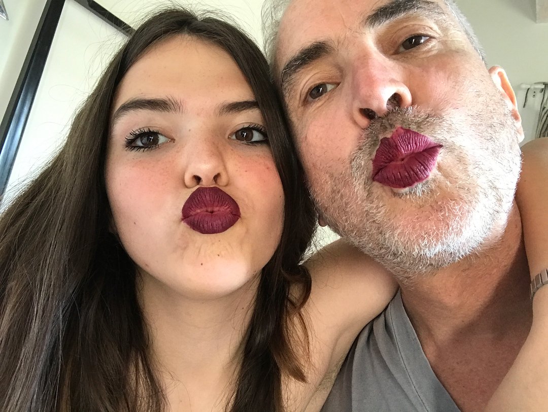 Alfonso Cuarón y su hija (Instagram).