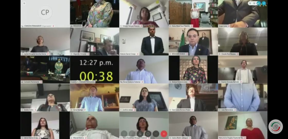 Los integrantes de la Permanente guardaron un minuto de silencia (Especial)