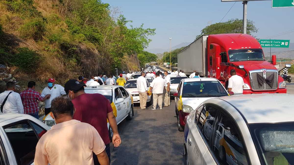Los transportistas esperan reunirse con le presidente López Obrador. (Foto: Javier Trujillo)