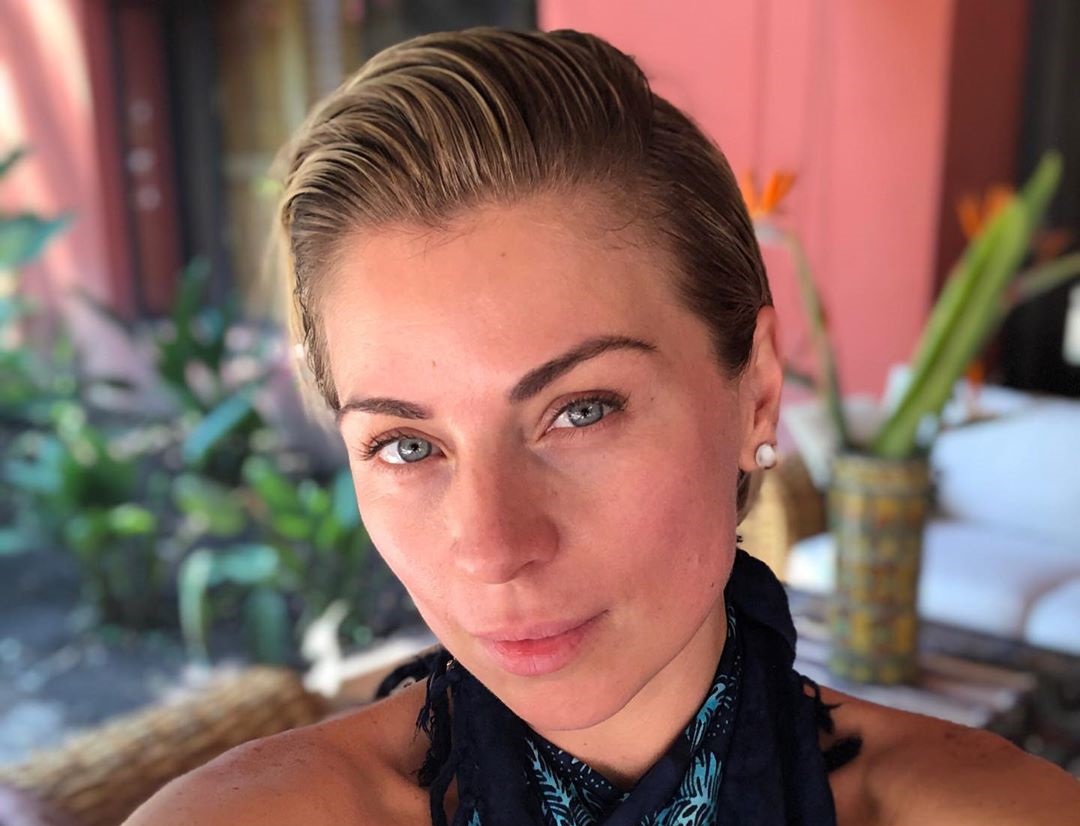 La actriz sucumbió a la tendencia de cambiar su rostro a través de una aplicación (Instagram)
