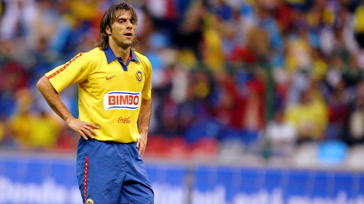 Claudio López con el América (Mexsport)