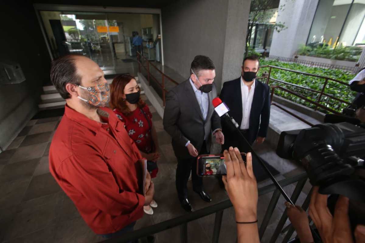 Al recinto solo asistieron diputados de Movimiento Ciudadano y el PRI en Nuevo León. Foto: Raúl Palacios.
