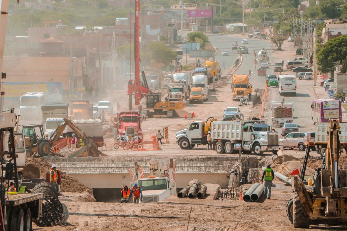 Avanzan obras en “El Pípila”, en San Miguel de Allende.