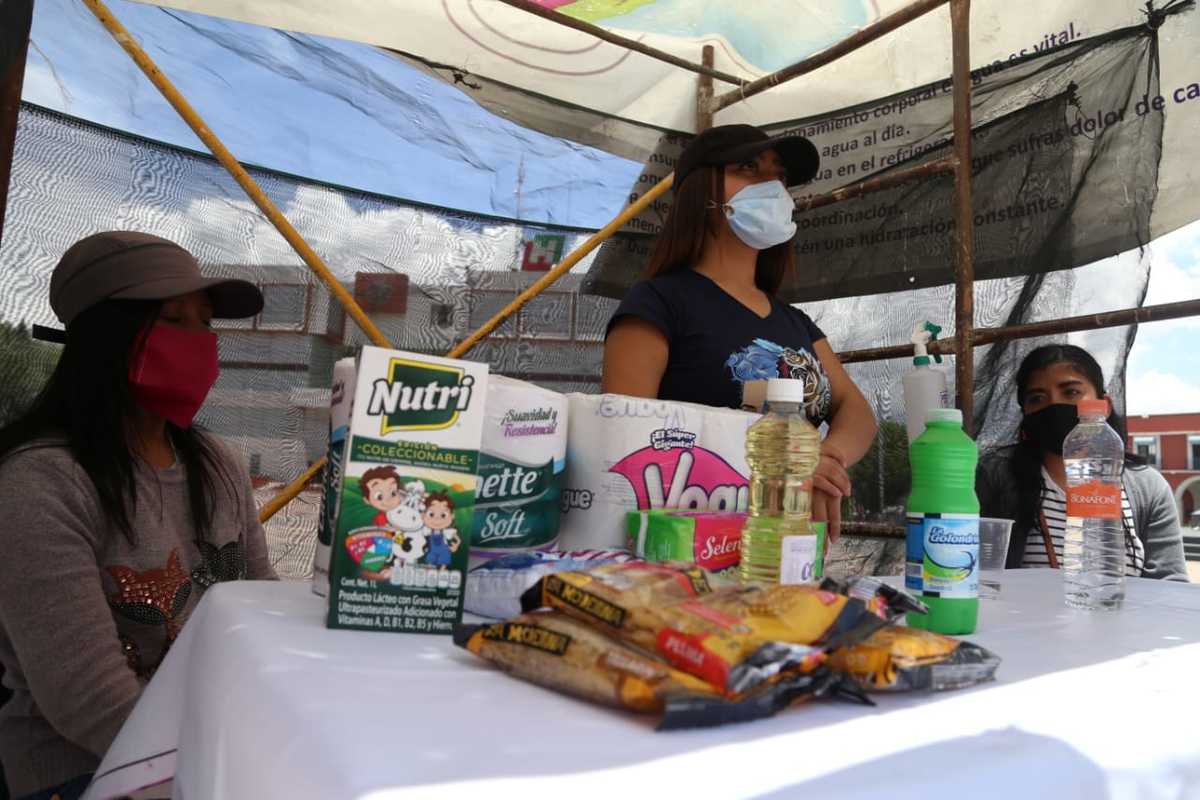 Centro de acopio para ayudar a madres solteras y adultos mayores afectados por la contingencia sanitaria. (Jorge Sánchez)