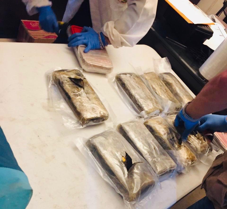 Encuentran bodega en Tijuana con más de 71 mil pastillas de fentanilo. (Rafael Montes)