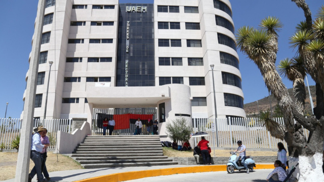 Falso que Universidad de Hidalgo haya probado licitud de recursos: UIF