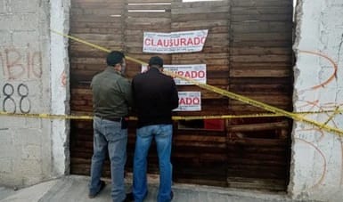 Al interior de terreno había 2.5 toneladas de basura, entre sangre, medicamiento caduco, entre otras cosas. (Especial)