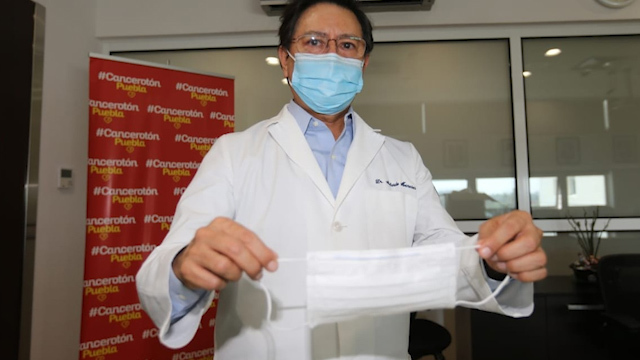 Patronato del Incan dona 3 mil cubrebocas a personal de salud