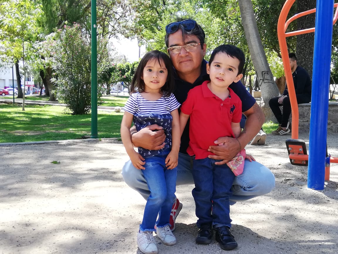 Familias de León, celebran Día del Padre