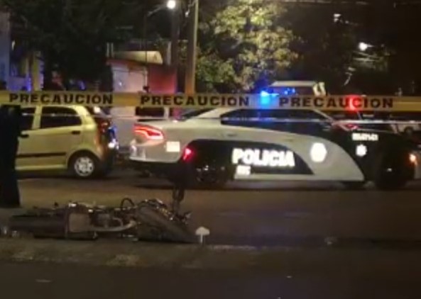 El motociclista fue atacado a balazos en la colonia Ajusco. | Alejandro González